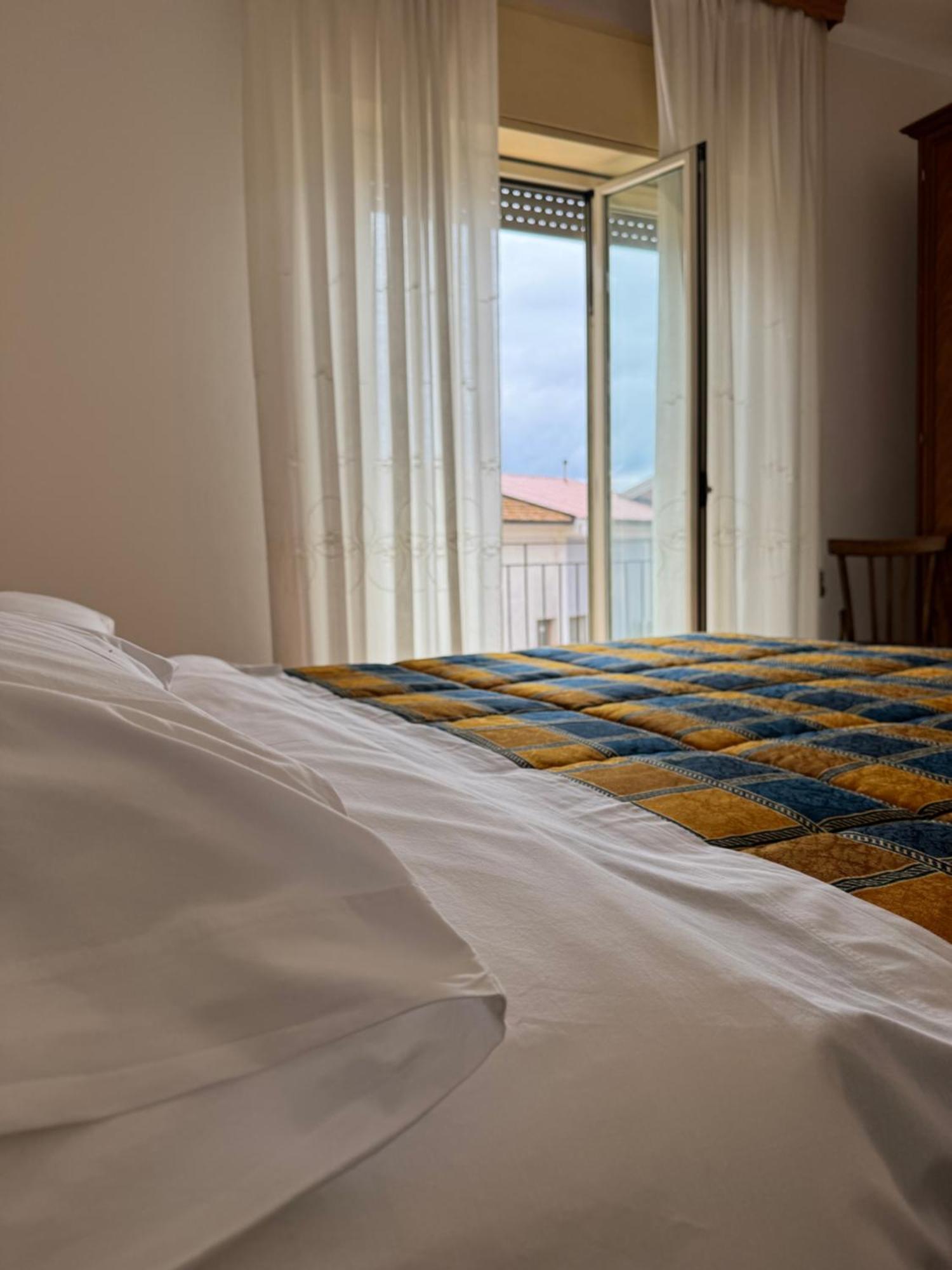 Mendihome - Appartamento Vicino Mare Nocera Terinese Exterior foto